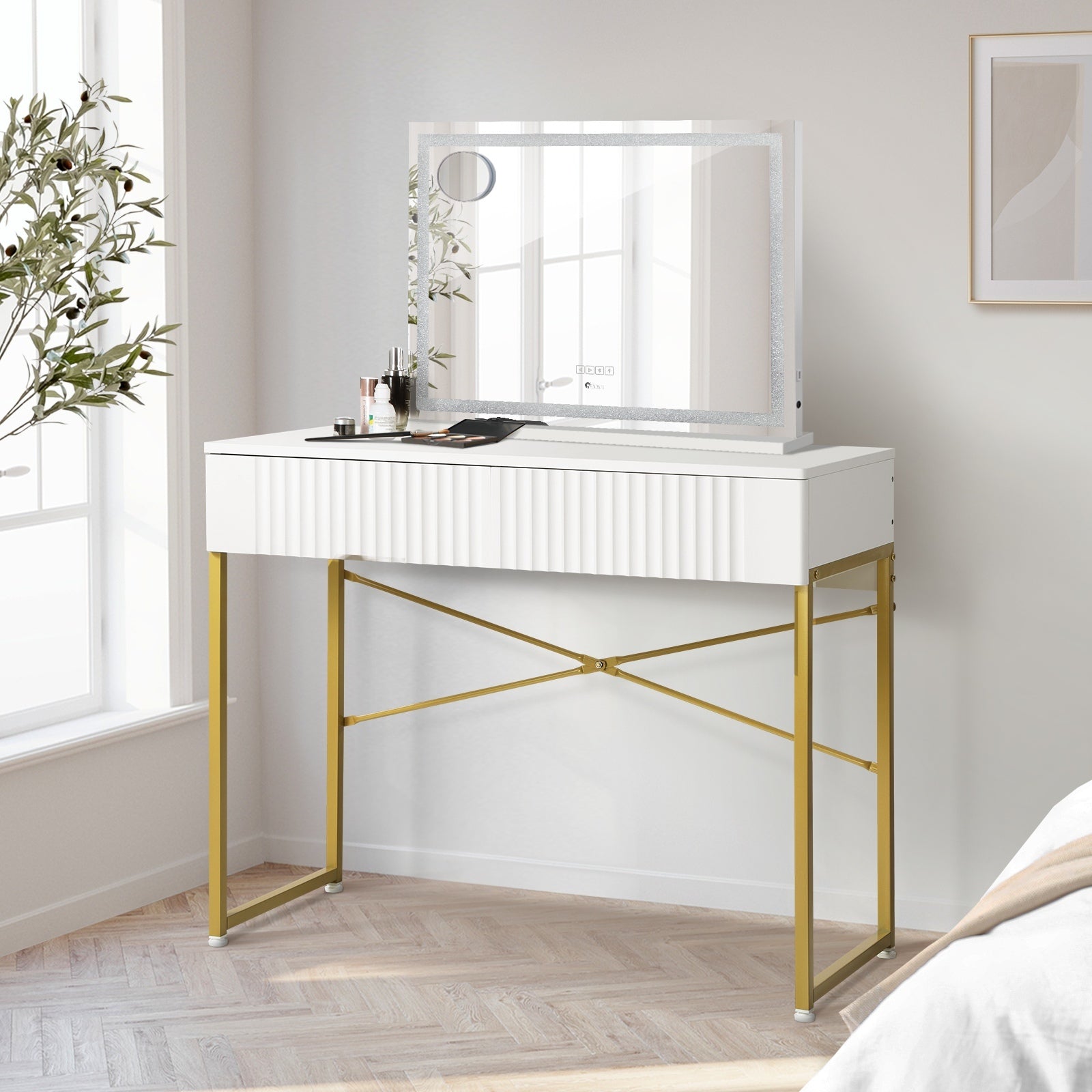 Oikiture Dressing Table Bluetooth Makeup Mirror 80x62cm Crystal Vanity Mirrors - Sunyee