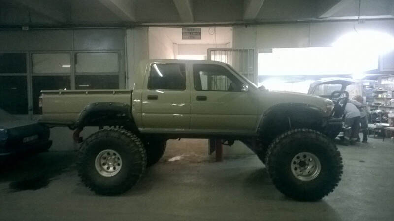 Kut Snake Flares for Toyota Hilux 106 Series 1989-1997 Dual Cab ABS - Sunyee