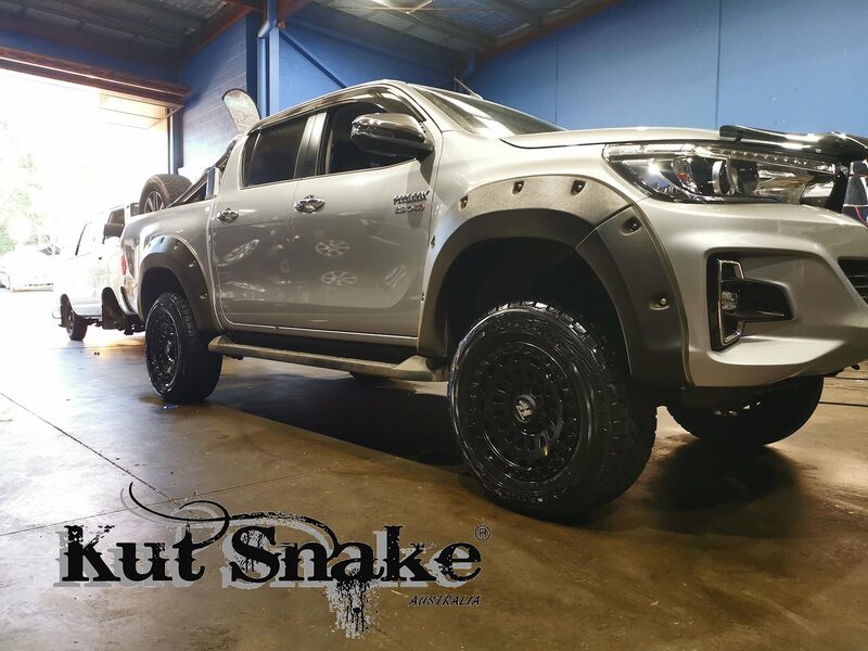 Kut Snake Flares for Toyota Hilux SR SR5 N80 2015 - 2020 ABS - Sunyee