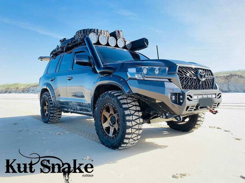 Kut Snake Flares for Toyota Landcruiser 200 Series ABS - Sunyee